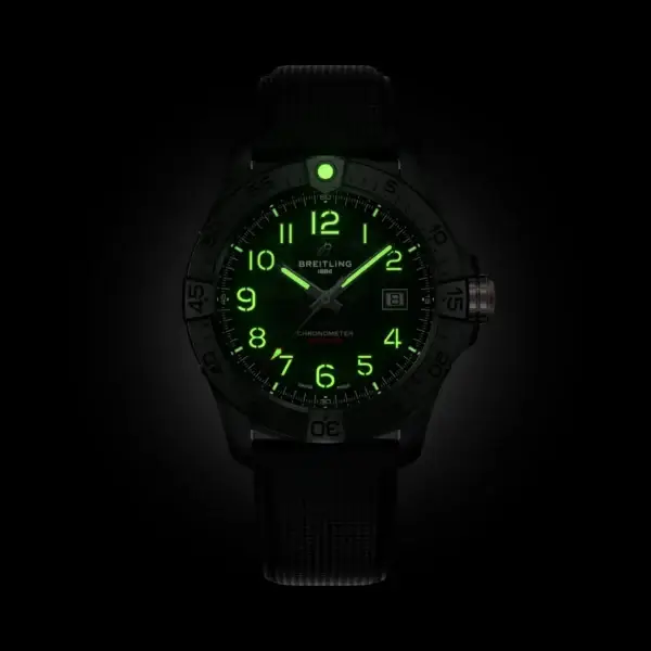 Breitling Avenger Automatic 42Mm Night Mission S17328101B1X1 - Image 6