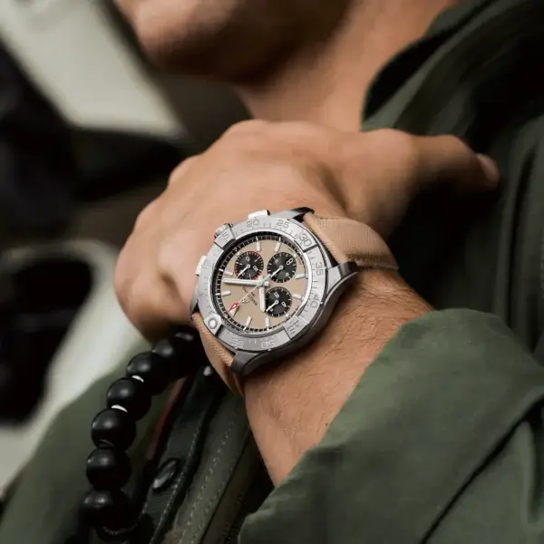 Breitling Avenger B01 Chronograph 44Mm Automatic Ab0147101A1X1 - Image 4