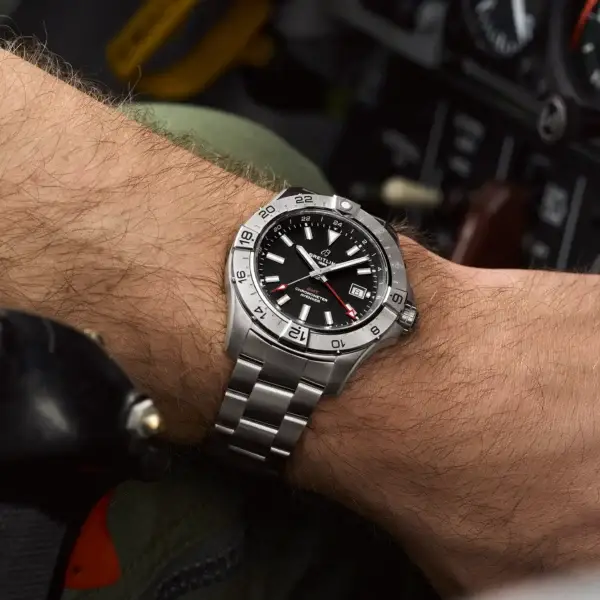 Breitling Avenger Automatic Gmt 44Mm  A32320101B1A1 - Image 5